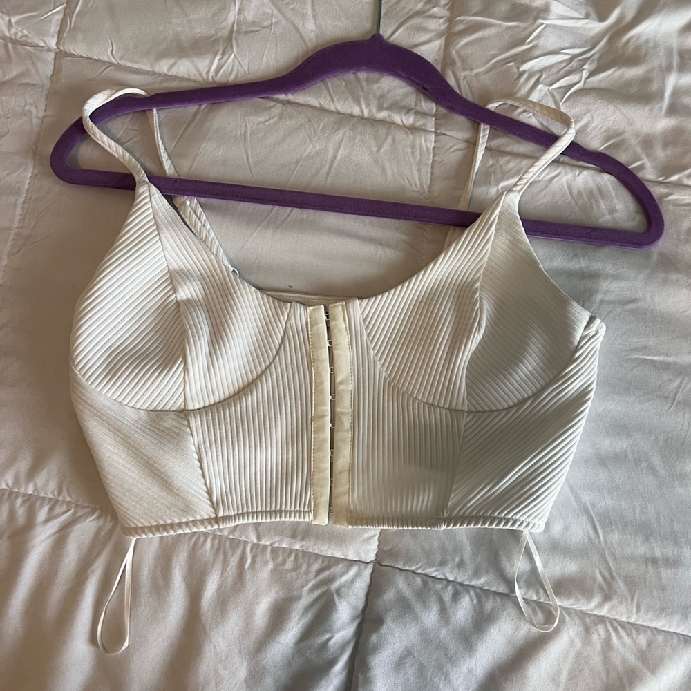 Superdown crop top